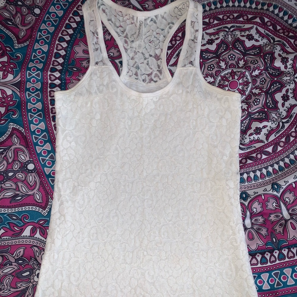 White lace tank top